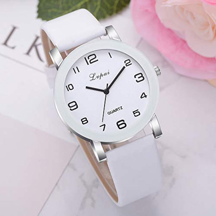 KaloryWee Noël Montre Femme Bracelet Montre Pas Cher Fashion Bande Montre Cuir Pendentif Cadeau Anniversaire La Mode Saint-Valentin Cadran Rond Poignet Quartz Aiguille