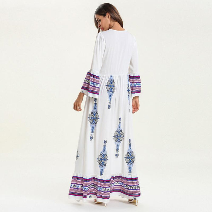 Langes weißes Hippie-Chic-Kleid
